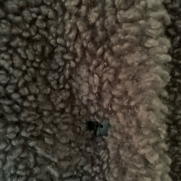 LIZ CLAIBORNE FLUFFY LONG VEST. - Picture 2 of 6